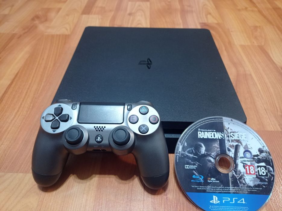 Playstation 4 slim 1TB