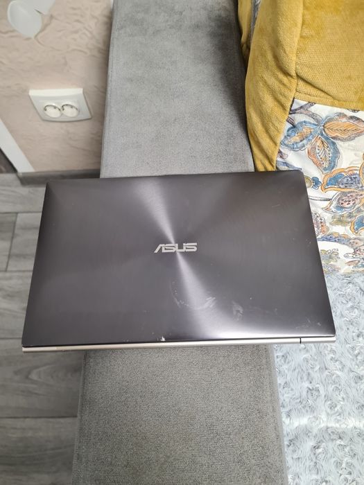 Ultrabook Asus Zenbook UX21E i7 4gb ssd 120gb 13,3"led slim hd