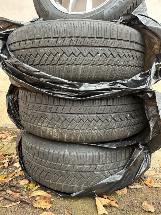 Set 4 jante Volvo cu anvelope iarna 235 60 r18 Continental DOT 1719
