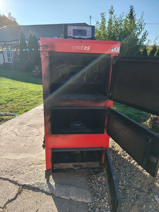 Centrala pe lemne emtaș