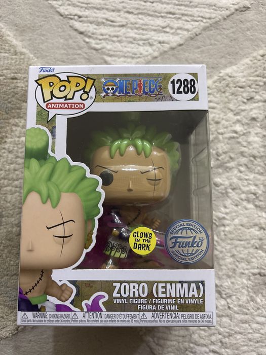 Фигурка зоро от funko pop