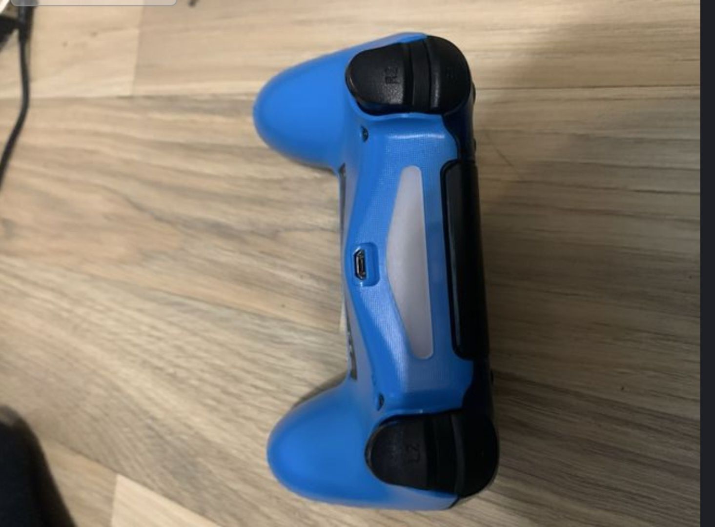 Vând controler ps4