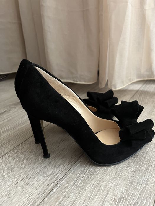 Pantofi piele intoarsa marimea 38