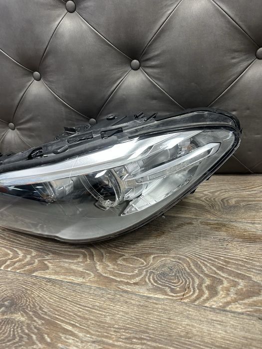 Bmw F10 F11 dynamic фейс динамик фар фарове ляв завиващ