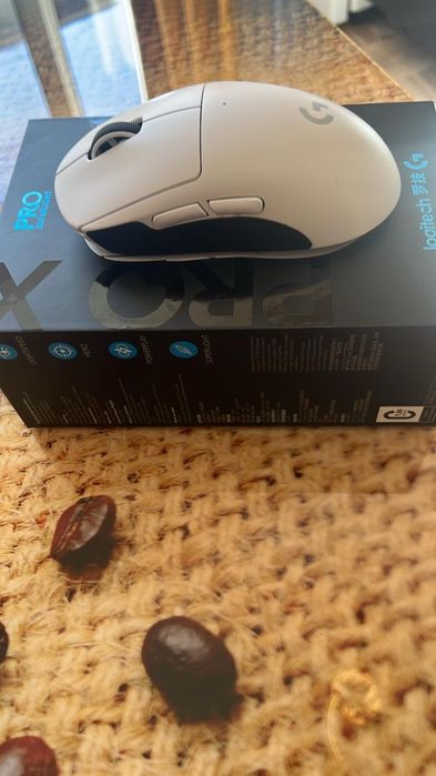Мышка Logitech Superlight 1