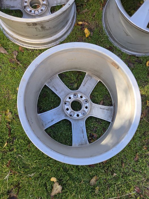 Продавам оригинални джанти от  mercedes ml 164 ml166, 255 50 19