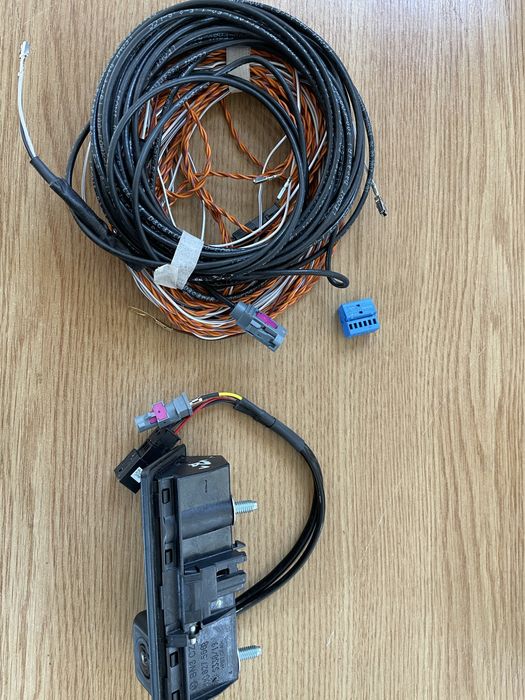 Camera marsarier kit audi a3 8V0827567 B