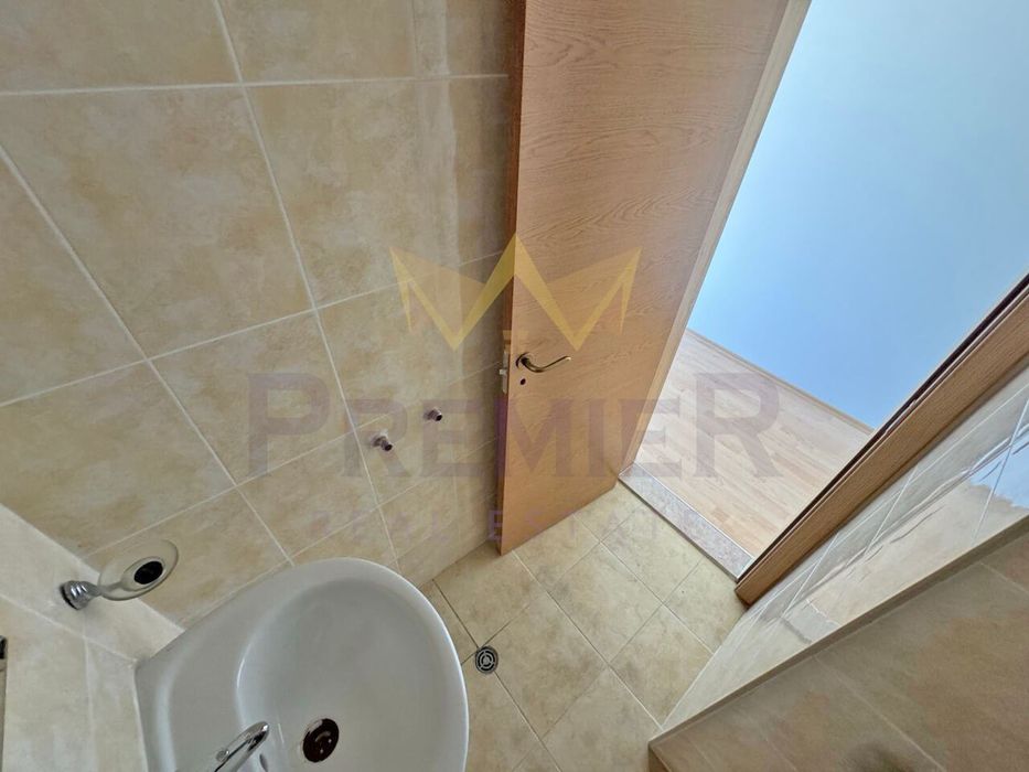 1-стаен в Бургас, област-к.к.Слънчев бряг площ 22 цена 28500