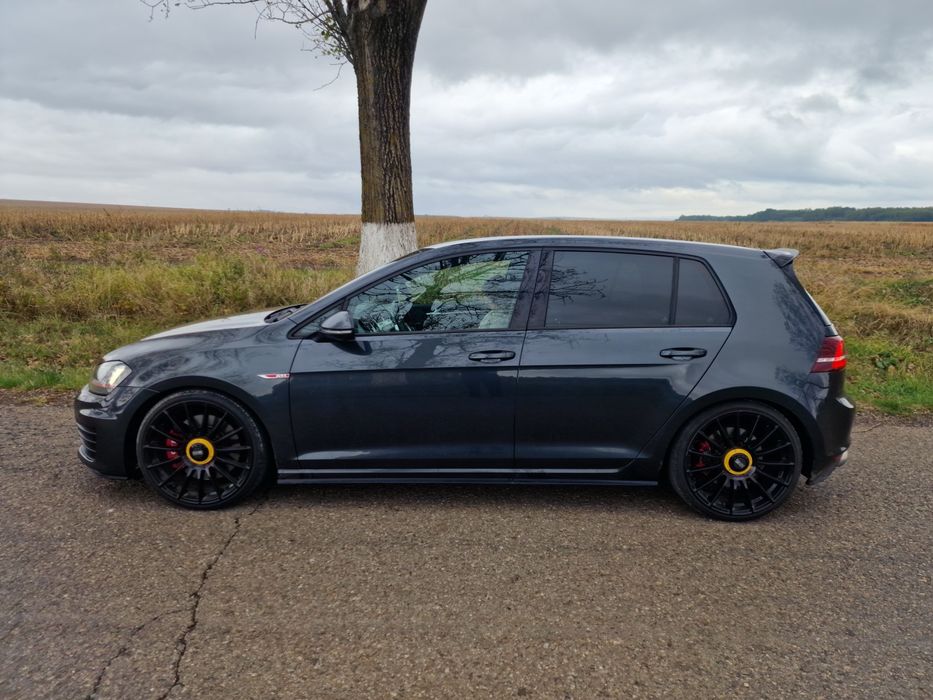 Volkswagen Golf 7 GTI Performance 2016 290 CP