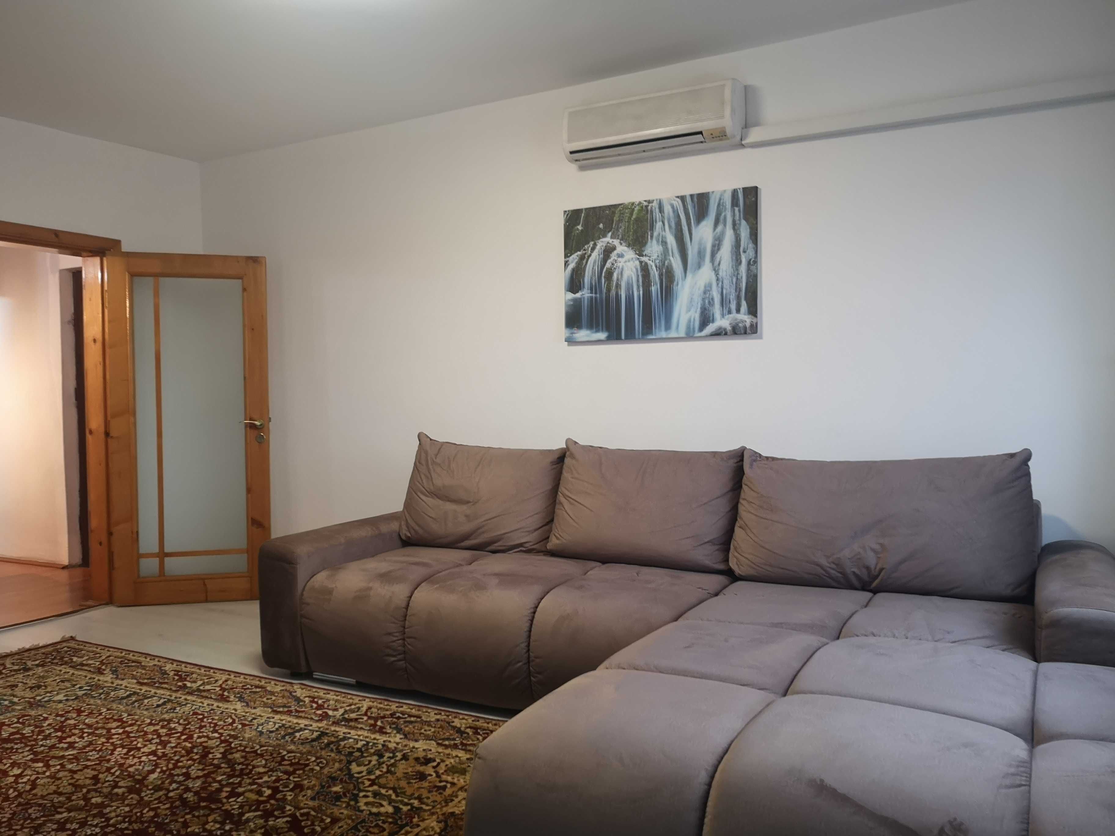 Închiriez apartament 3 camere - Bld.T.Vladimirescu / Kiseleff