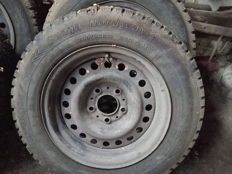 Калёсса зимний шипованный