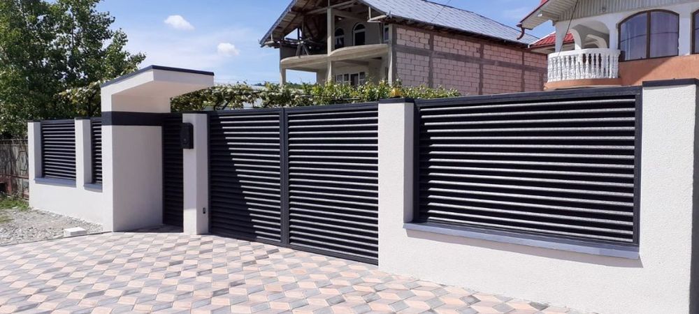 Vand garduri și porți