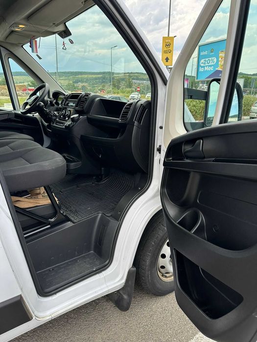 FIAT DUCATO 2022 - primul proprietar in stare perfecta de functionare