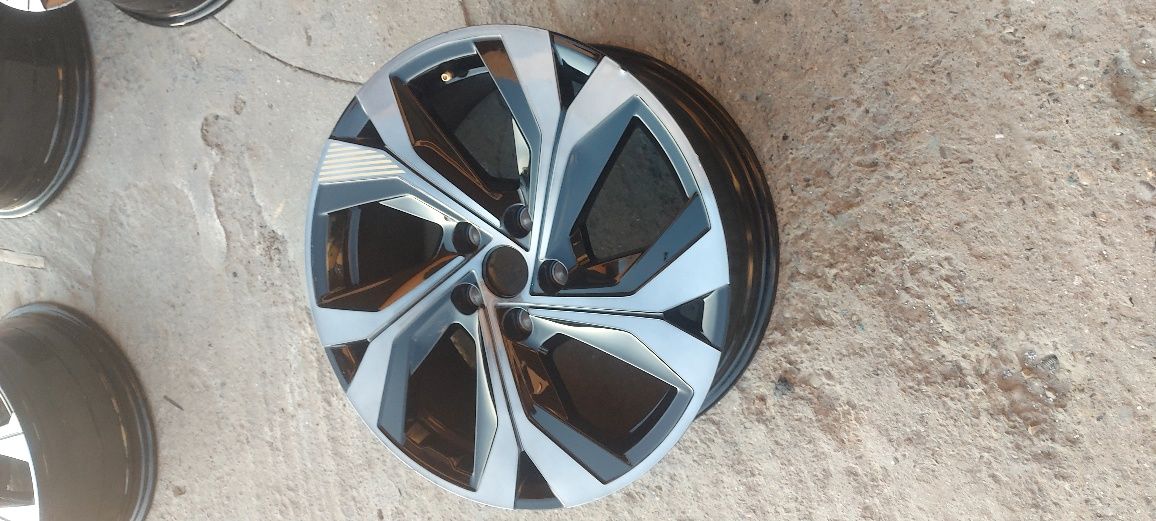 Janta Renault 18".