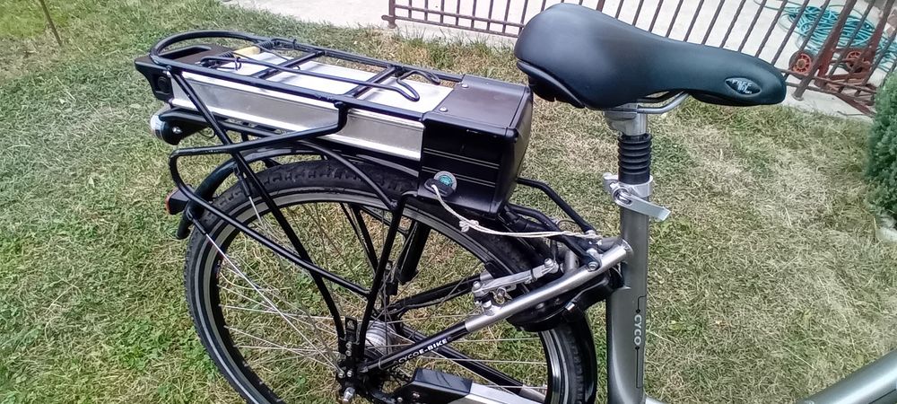 Bicicletă electrică asistată .