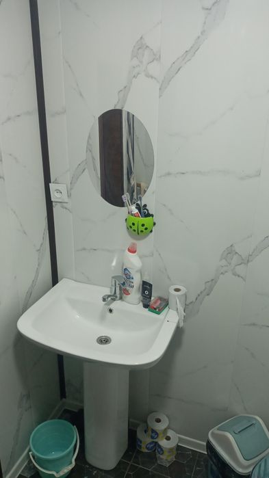 3 xonali dom sotiladi