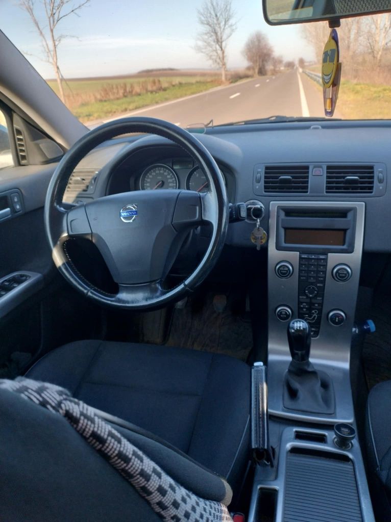 Volvo...V50... 2009