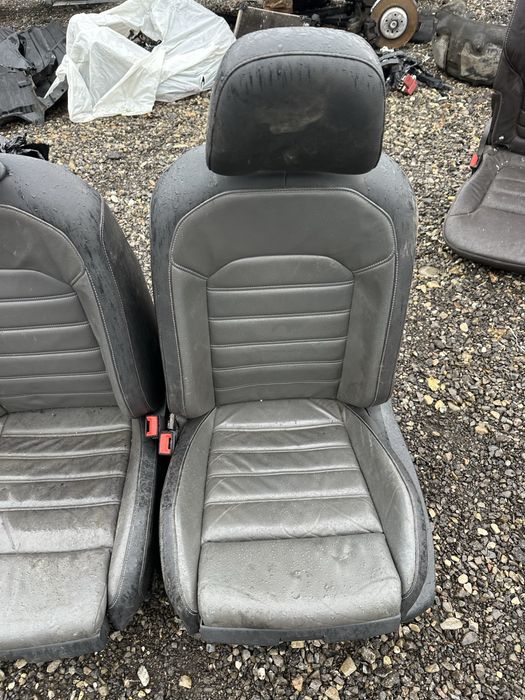 Interior piele / Tapiterie / Scaune VW Amarok