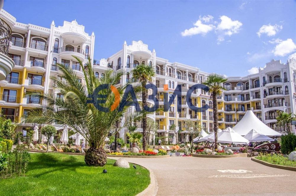Продава се Двустаен апартамент в к.к. Слънчев бряг - 50 кв.м за 1560 €/кв.м - Снимка #13