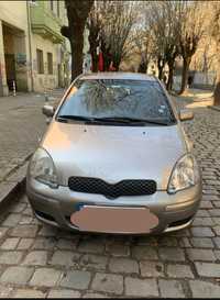 Toyota Yaris автомобил