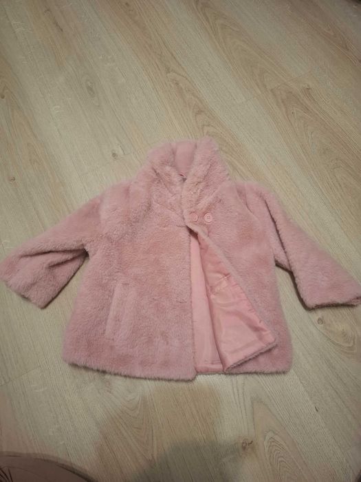 Розово палто за момиче
