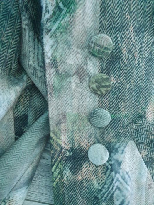 Palton Urma marime 40 ( S- M )