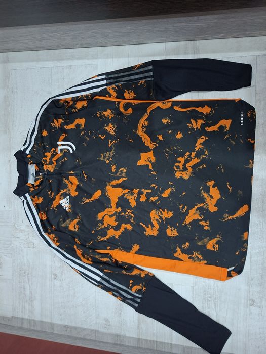 Анцунг Adidas, Juventus