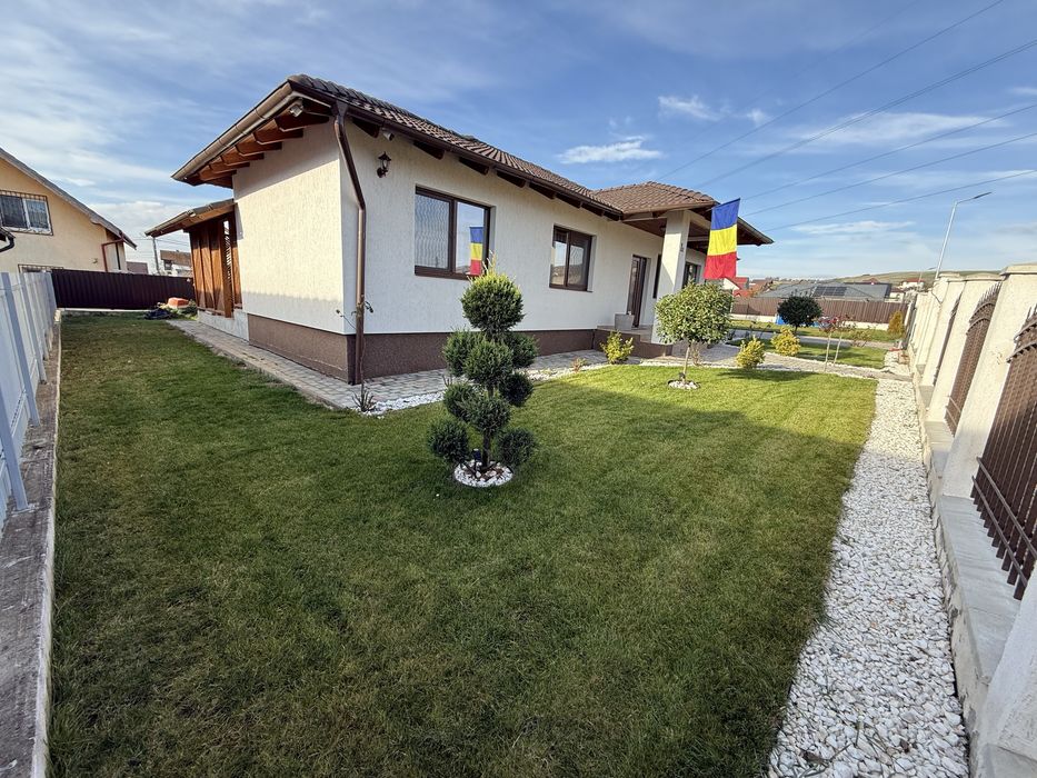 Vand casa utilata ,mobilata complet !