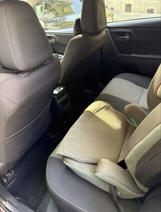 Vand Toyota Auris 1.8 Hybrid