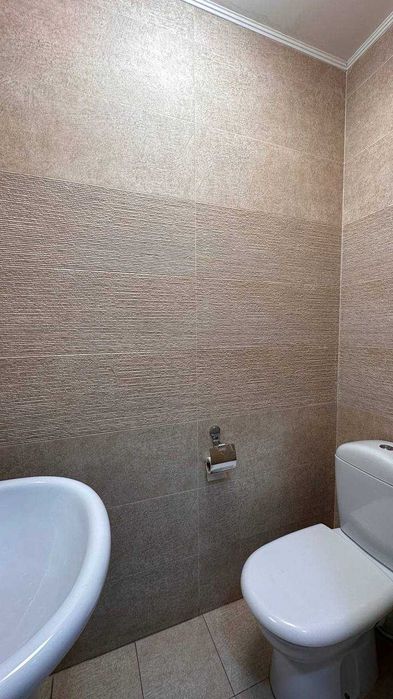 130 кв.м Офис Магазин 4 кабинета Шахристанская 1200 у.е