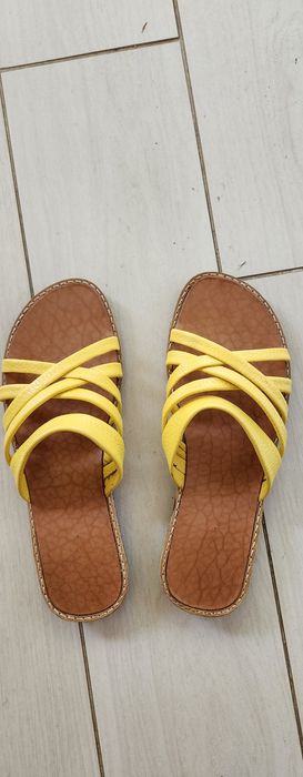 Papuci eleganti de piele-noi OFERTA!!!