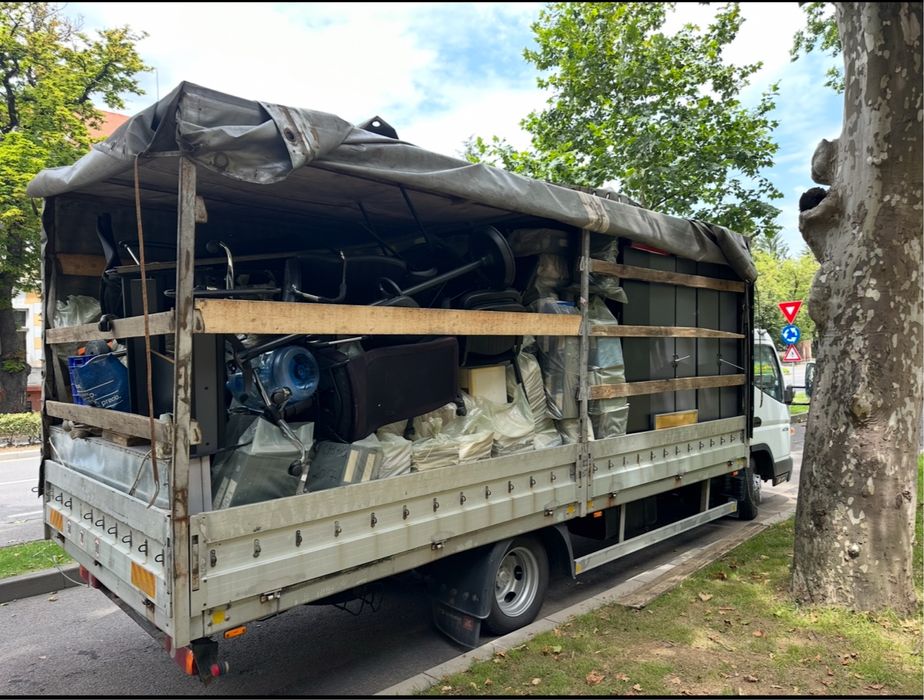 Servicii mutari mobilă/debarasări/relocari spatii si locuinte