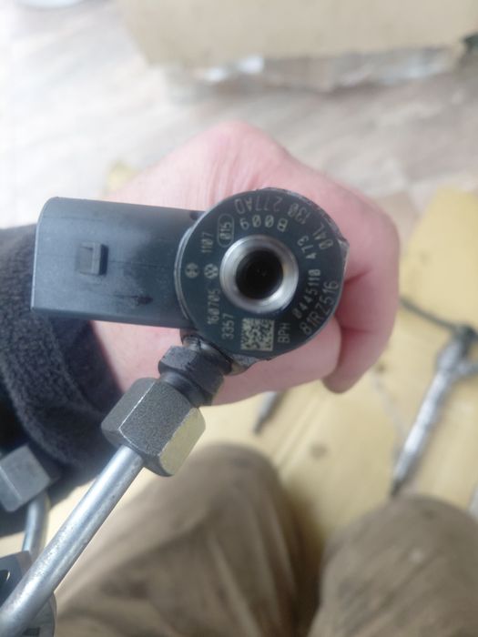 Vand kit injectie   1.6 tdi E6 04L130277AD 0445010538