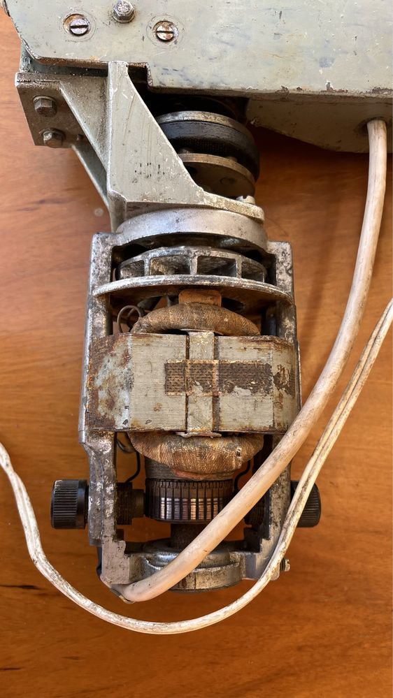 Motor 220v cu reductor