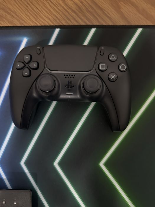 джостик от пс5 черный