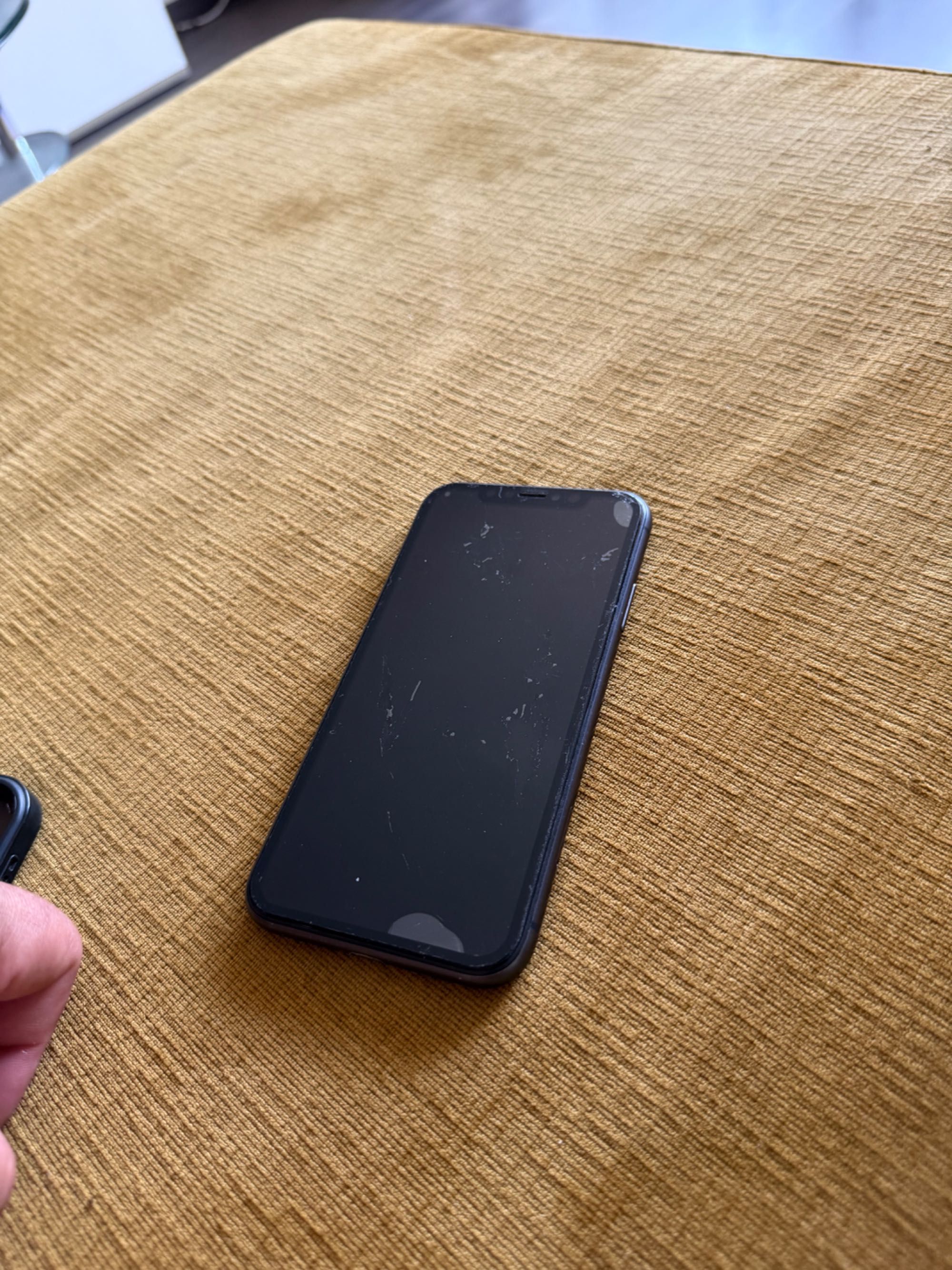 iPhone 11 64гб черен