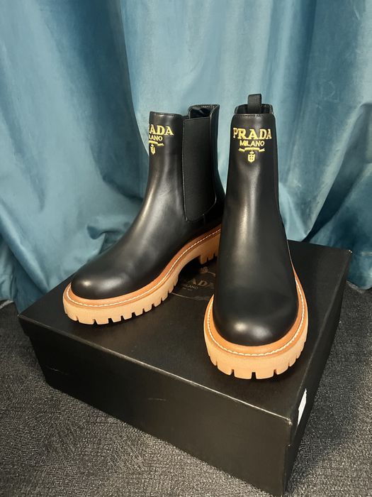 Ghete Prada St Moritz marimea 39