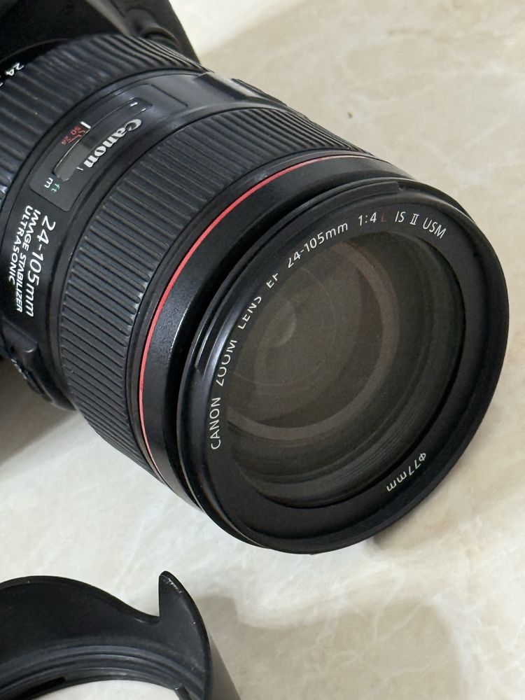Камера Canon EOS 5D Mark IV