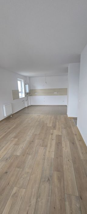 Apartament cu  3camere Coresi zona premium