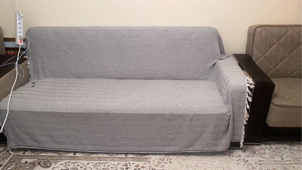 Продам диван дешево