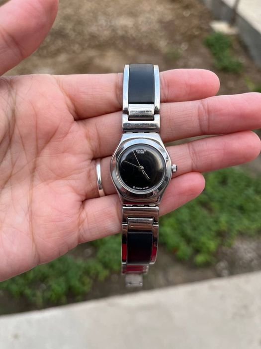 Женский сватч соат сотилади