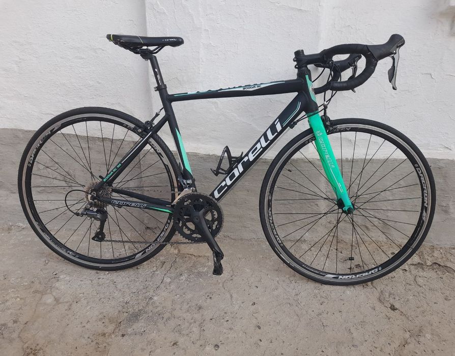 Шоссейний велосипед Corelli