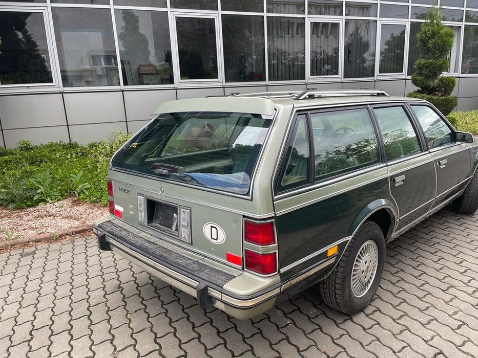 Vând Buick Century