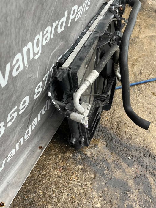 Радиатор Volkswagen Golf 5