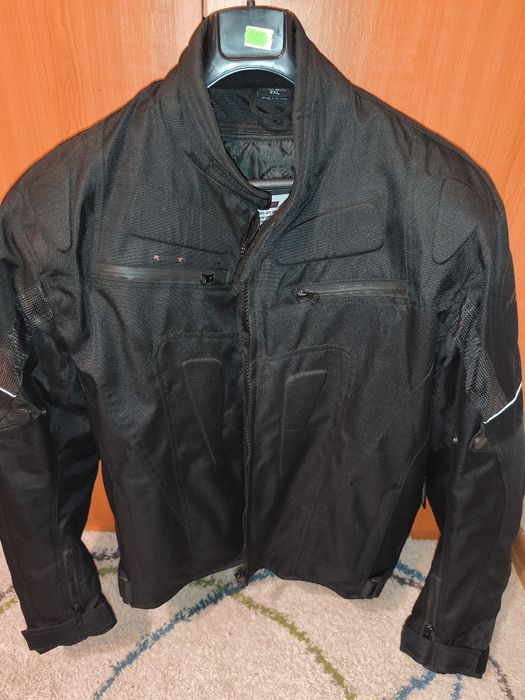 Echipament motoscutere/ghete/geaca piele/bocanci/blugi/protectii