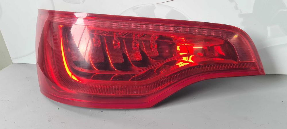 Стоп Audi Q7 2012г.