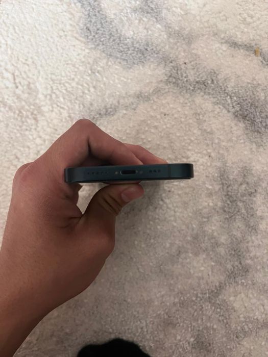Iphone 14  прадаю