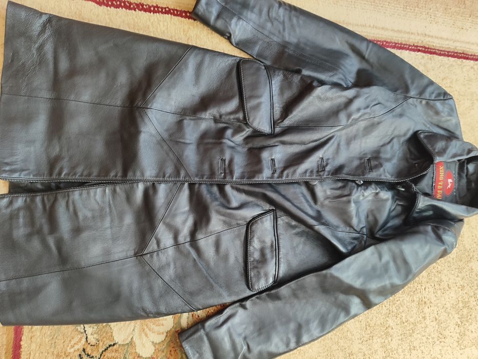 Кожаный плащ продам