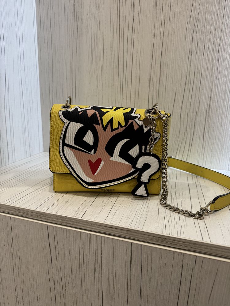 Оригинални раница и чанта Guess