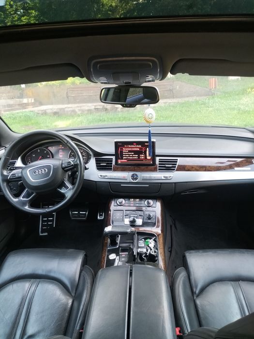 Audi a8 Matrix 2012